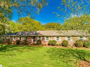 721 Parkins Mill Rd, Greenville, SC 29607
