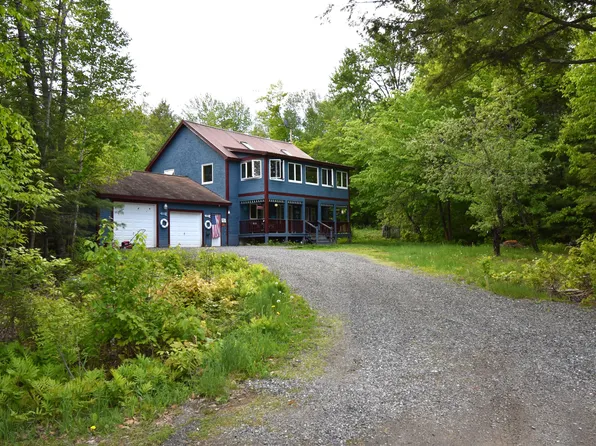 30 Estate Dr. Drive, Saint Albans, ME 04971