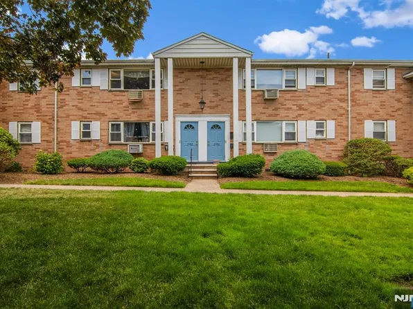 2-02 Virginia Drive, Fair Lawn, NJ 07410
