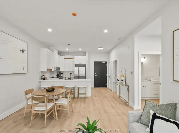 364 Grand Ave E #304, Chatham Kent, ON N7L 0H5