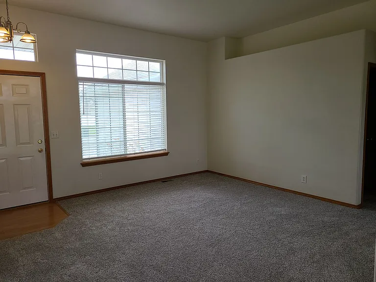 2539 W Timberlake Loop — Photo 10