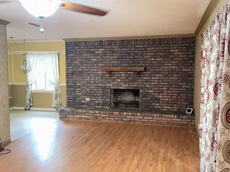 415 Orchid Dr — Photo 12