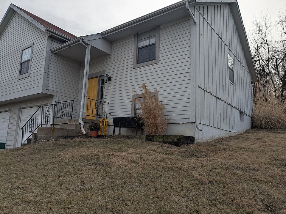 1st image of 1909 Barber Ave