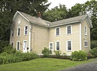 80 Pine St, Amherst, MA 01002