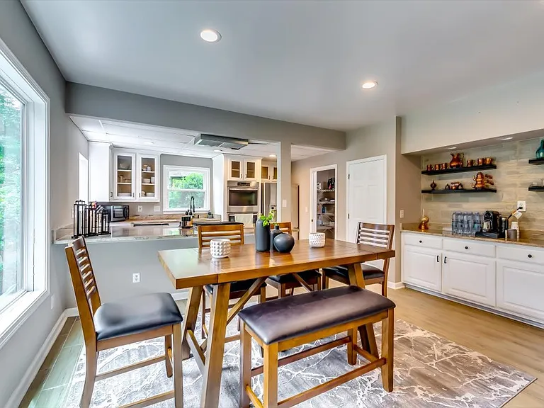Mallard Lake Pl — Photo 10