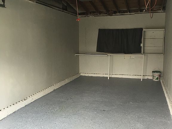 5th image of 13 Wesley Dr