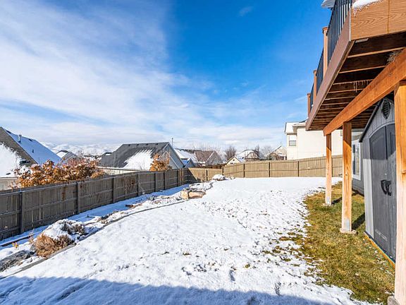 3rd image of 2563 Pebble Creek Ln