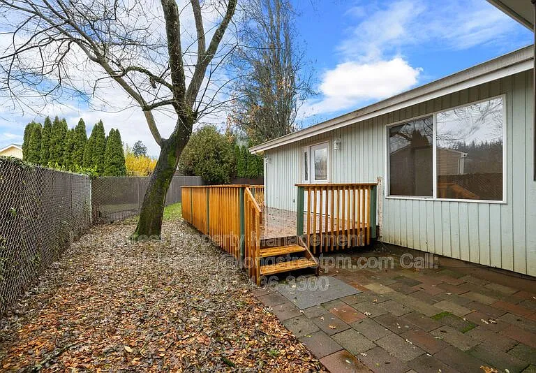 13777 SE 115th Ave — Photo 23