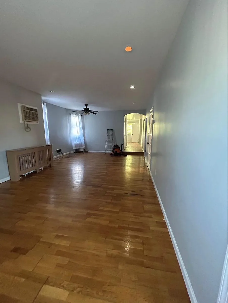 Building Photo - 78 W 51st St #2