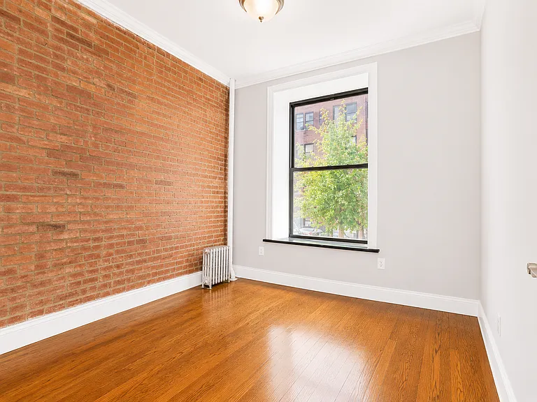 5 W 103rd St #5W — Photo 2