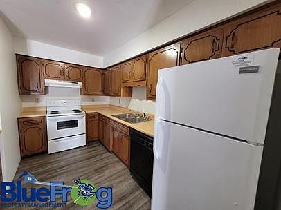 1st image of 406 1st St #10643478