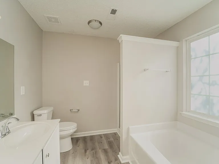 297 Patrick Ave SW — Photo 13