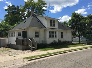 1201 S Holmes St, Lansing, MI