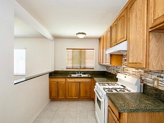 5th image of 361 W Palmer Ave #363-1/2