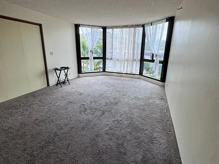 5070 Likini St #410 — Photo 3