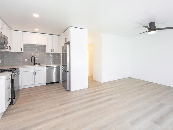 2nd image of 4346 Texas St APT 7