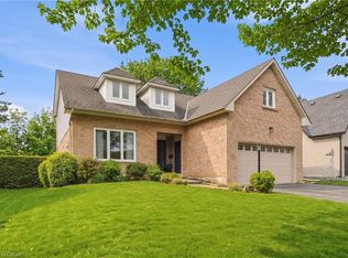 212 Digby Rd, Oakville, ON L6J6C7