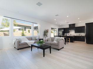(Undisclosed Address), Santa Clarita, CA 91351