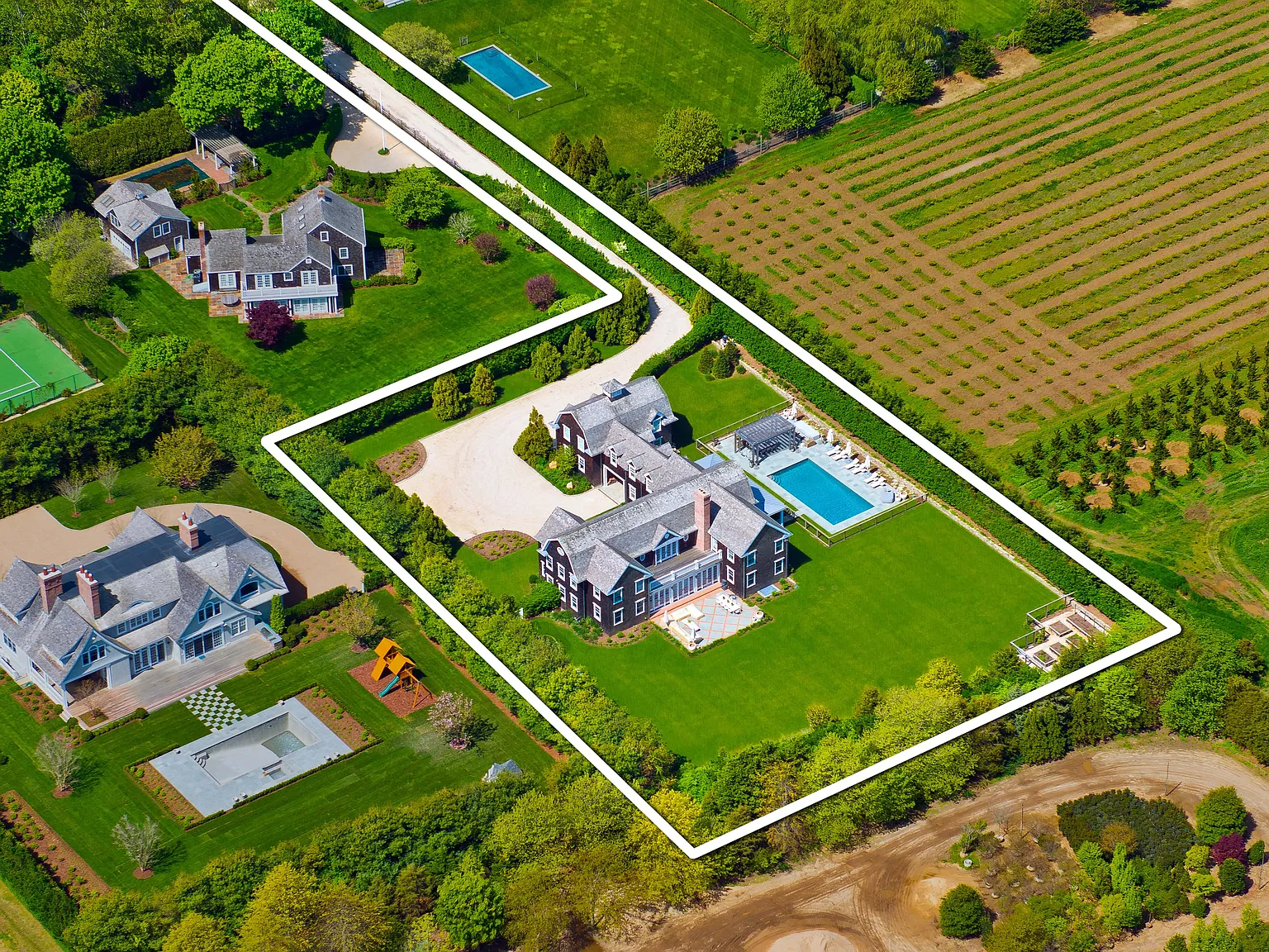 Stunning Rental in Bridgehampton Horse Country — Photo 2