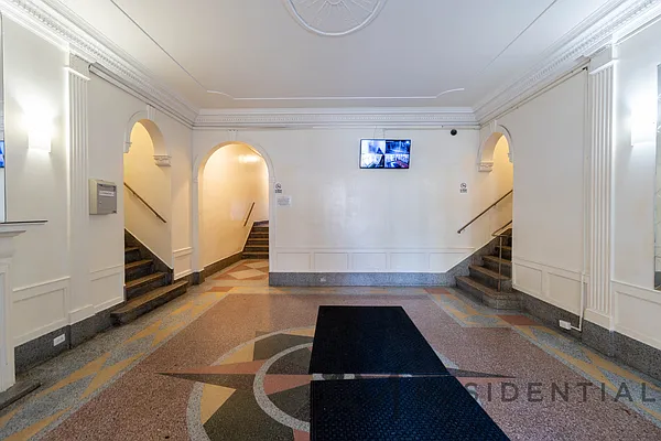 Rented by AM Residential | media 10