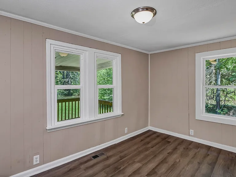477 Bush Berry Rd — Photo 23