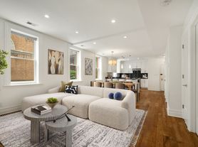 170 W 75th St, New York, NY