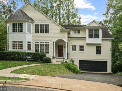 3722 N Woodrow St, Arlington, VA, 22207