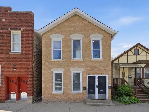 2924 S Princeton Ave, Chicago, IL 60616