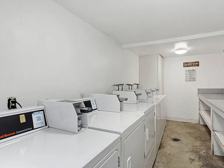 660S Garfiled — Photo 18