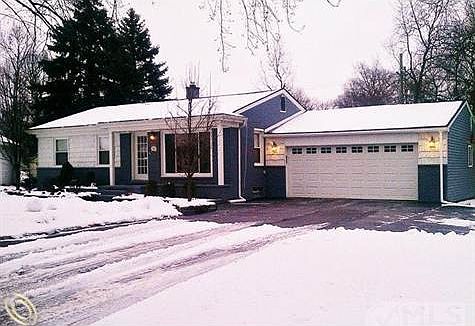 1st image of 4010 Silver Birch Dr