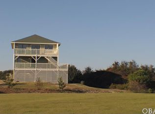 5009 Lunar Dr, Kitty Hawk, NC 27949