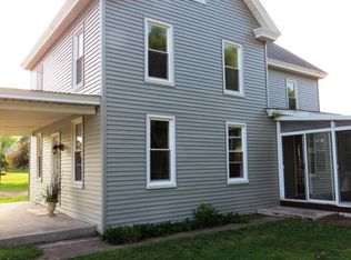 1814 W Main St, Valley View, PA 17983