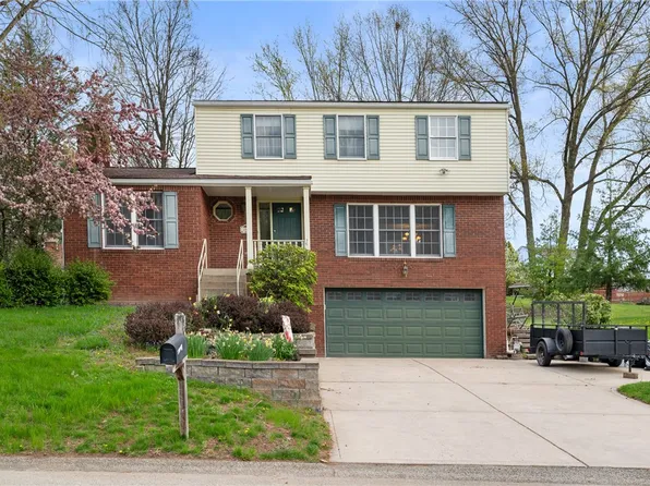 201 Cameron Dr, Irwin, PA 15642