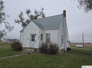 2525 N County Road 2750, La Harpe, IL 61450