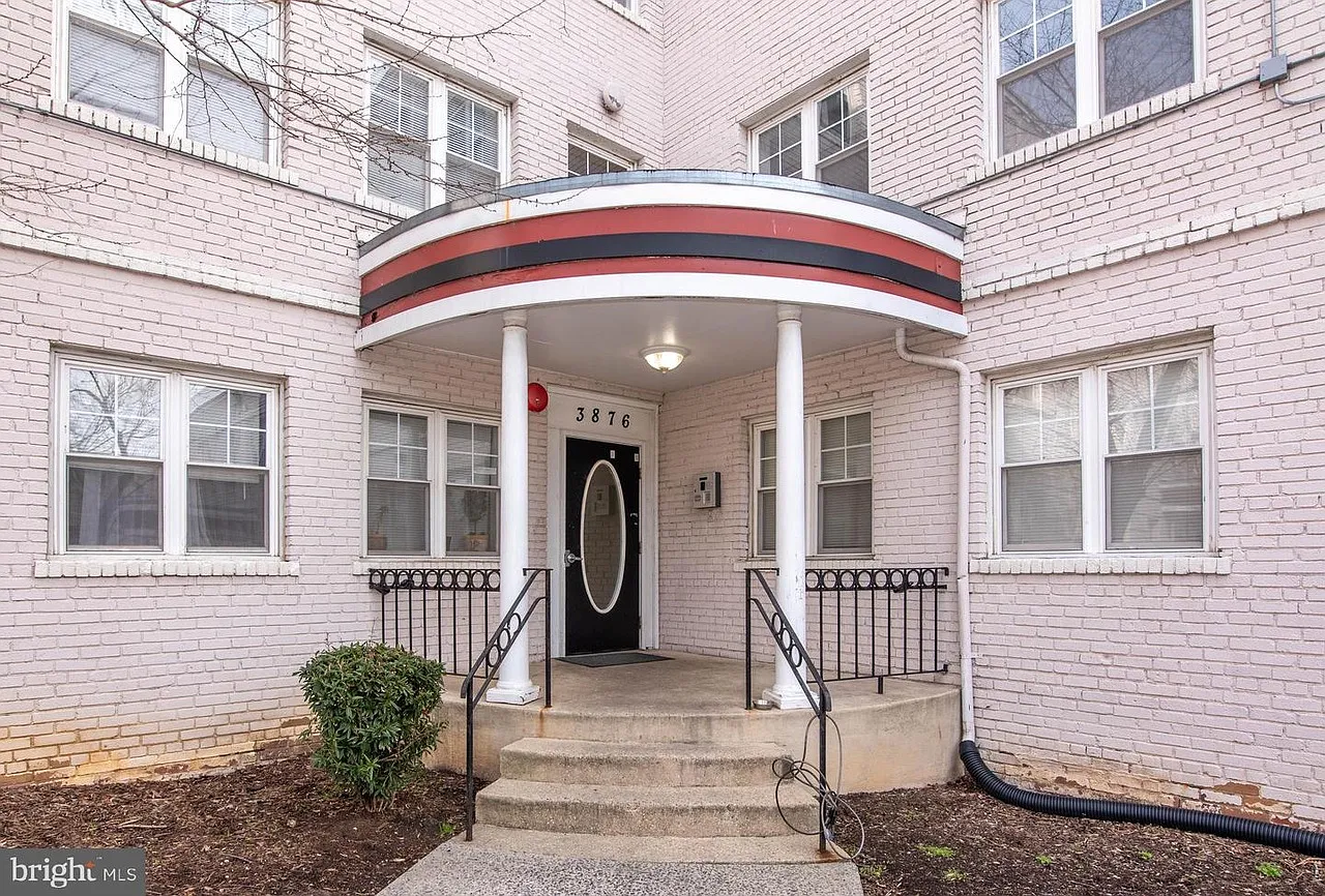 1 bed, 596 sqft, $1,400 — Photo 3