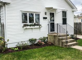 86 Community Rd, Warwick, RI 02889