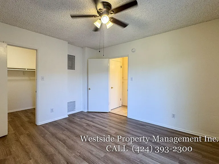1755 Purdue Ave. — Photo 41