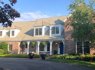 3015 W Country Club Dr, Mequon, WI 53092