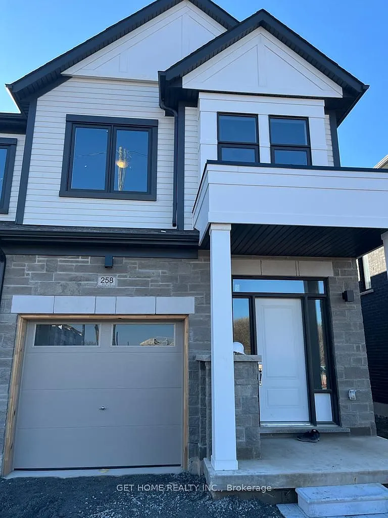 3 bed, $2,800 — Photo 2