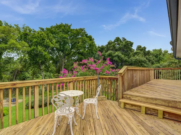 208 Old Oaks St, League City, TX 77573