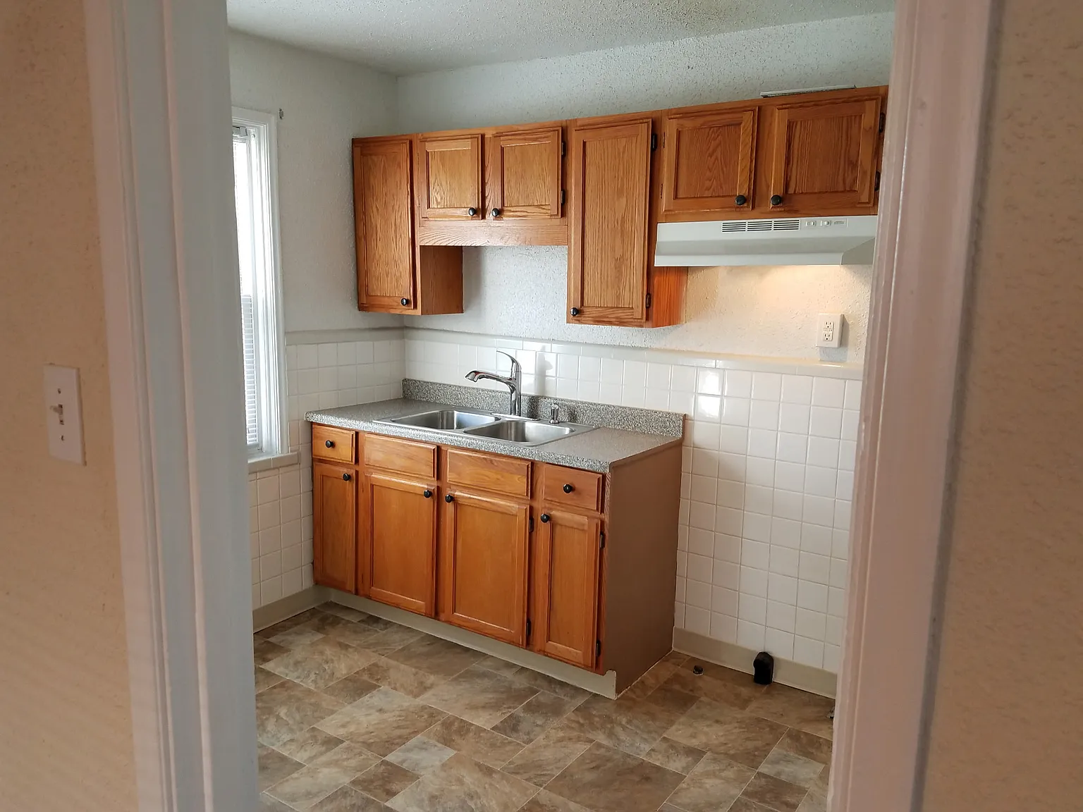 2804 Telegraph Rd — Photo 3
