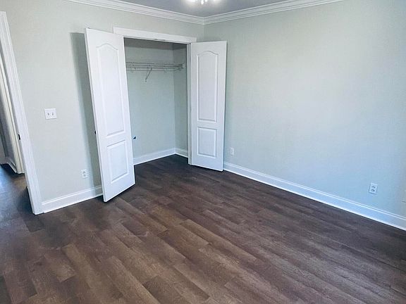 5th image of 132 Maple St
