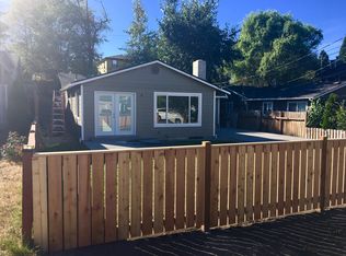 6325 17th Ave SW, Seattle, WA 98106