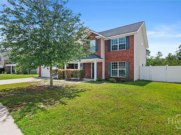 4th image of 172 Grandview Drive