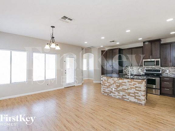 4th image of 2762 E Morenci Rd