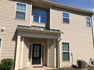 4000 Canterwood Dr #4000, Greensboro, NC 27410