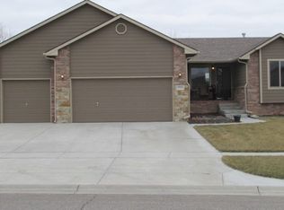 3721 N High Point St, Wichita, KS 67205