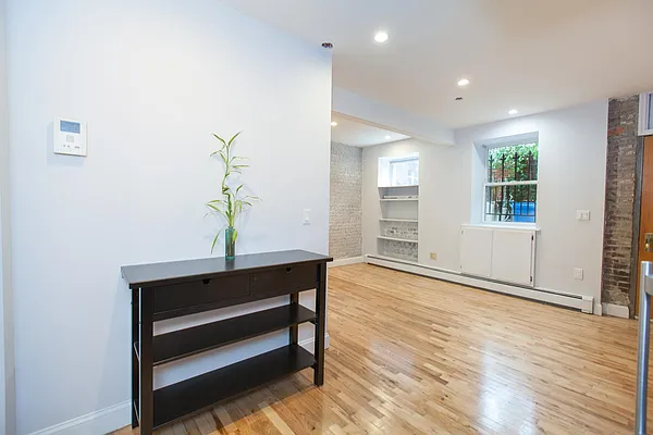Rented by Voro NYC | media 15