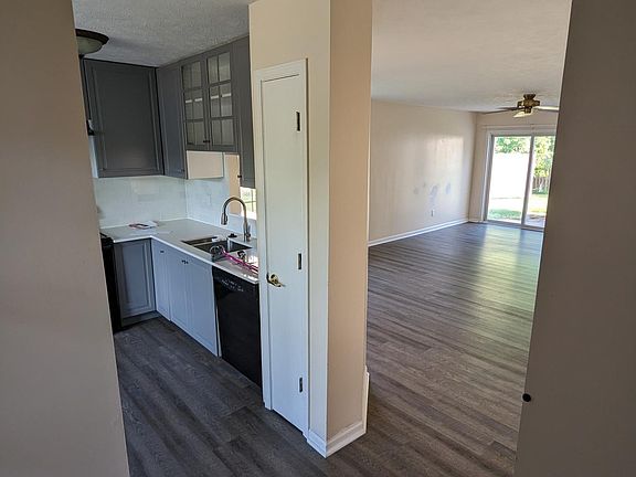 4th image of 2625 Sonhatsett Dr