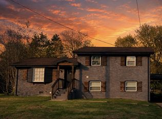 3107 Meadowside Ln, Nashville, TN 37207